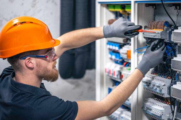 Best Best Electricians Near Me  in Washington Park, FL